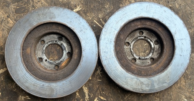 26310AC040 SUBARU Передние тормозные диски купить в Сумы