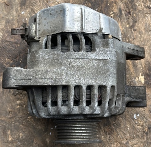 TOYOTA 270600J040 Генератор в наличии Тернополь