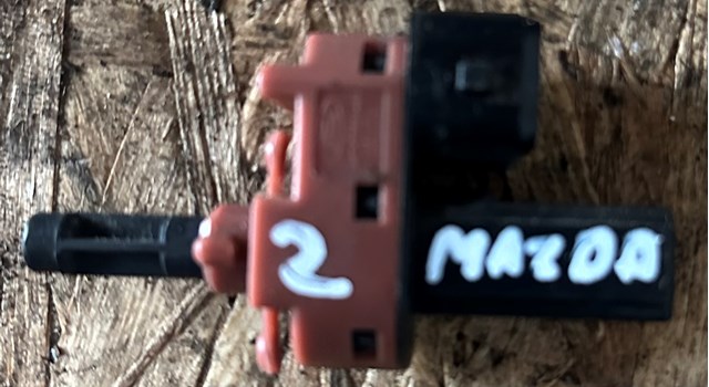 Датчик включения сцепления 2S6T7C534AA MAZDA