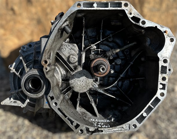 Ручная коробка передач 320104EA2B NISSAN