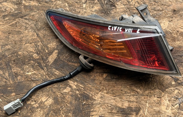 Фонарь задний 33551SMGE03 HONDA