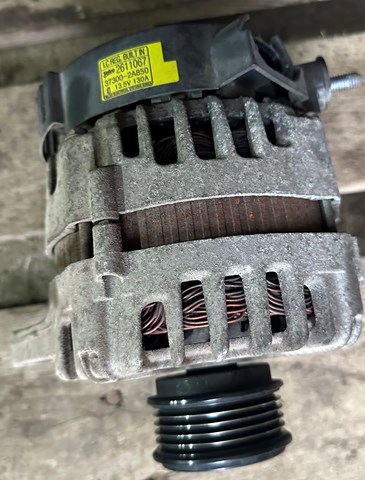 HYUNDAI 373002A850 Генератор в наличии Днепр