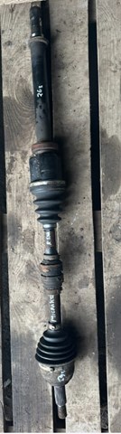 Полуось передняя, правая 39100AY600 NISSAN