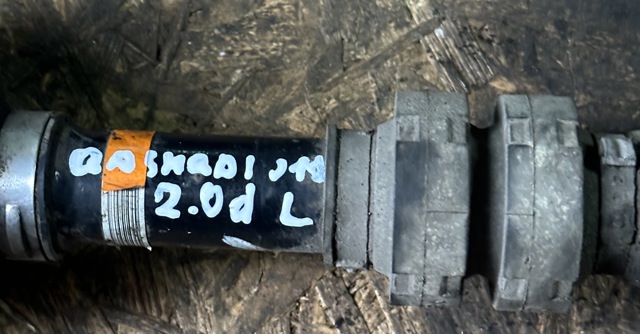 NISSAN 39101JD72B Полуось (привод) передняя левая в наличии Львов