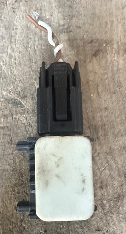 Датчик Айрбег передний 3M5T14B342AB MAZDA
