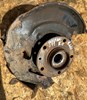 Кулак поворотный передний правый 400144EA0A NISSAN