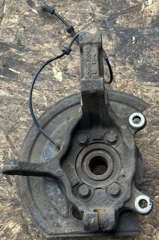 40015JD000 NISSAN Цапфа (поворотный кулак) передний левый купить в Запорожье