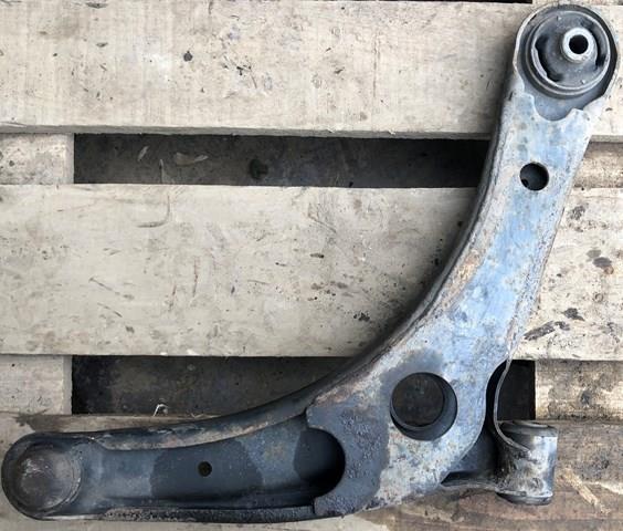 4013A009 MITSUBISHI Рычаг передней подвески левый купить в Львов