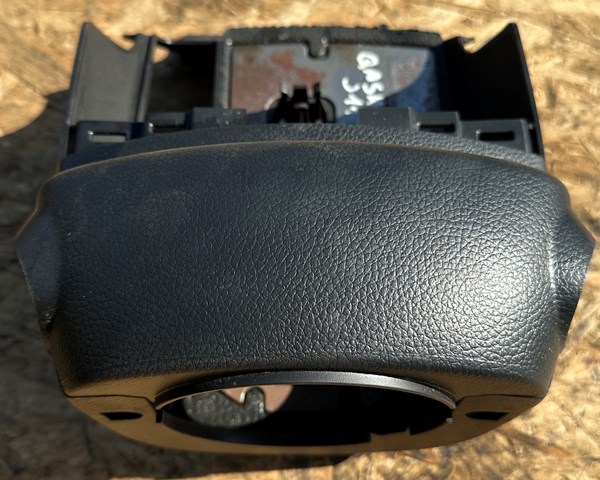 Защитный кожух рулевого механизма 484704EA0A NISSAN