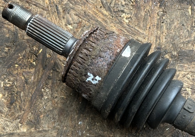 495002F010 HYUNDAI Правая полуось купить в Сумы