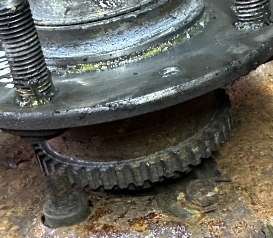 HYUNDAI 527602F110 Цапфа задняя правая в наличии Днепр