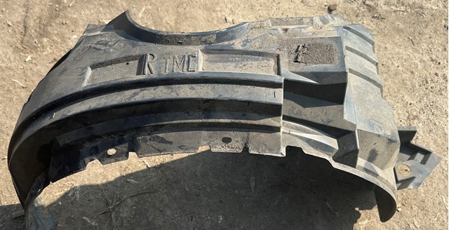 Правый подкрылок переднего крыла 538750H010 TOYOTA