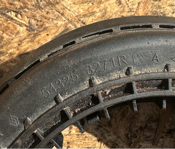 543258271R NISSAN Опорный подшипник амортизатора купить в Черновцы