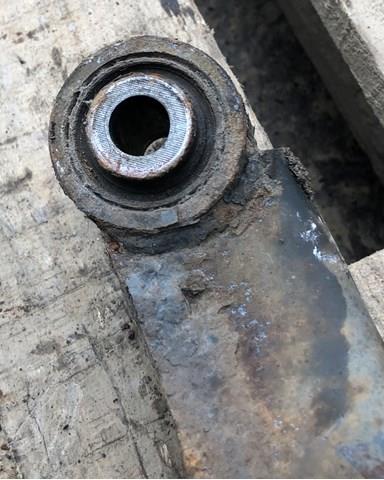 NISSAN 55110JD000 Рычаг задней подвески нижний правый в наличии Каменское