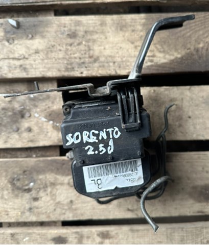 Блок управления АБС  589103E310 HYUNDAI