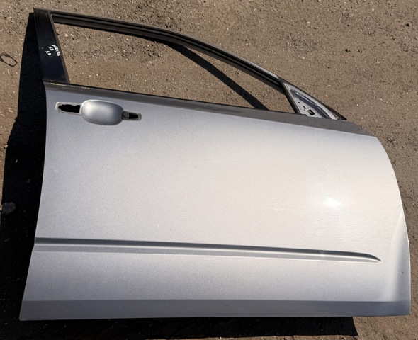 Пассажирская передняя дверь 60009SC0219P SUBARU