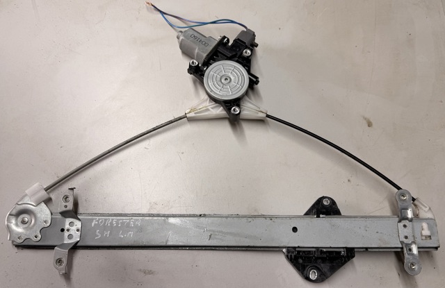 Механизм стеклоподъемника передней левой двери 61041SC011 SUBARU