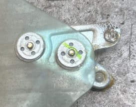 62011SA010 SUBARU Стекло двери задней левой купить в Винница