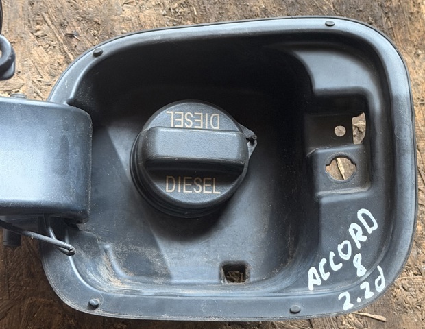 HONDA 63910TL0G00ZZ Лючок бензобака (топливного бака) в наличии Запорожье
