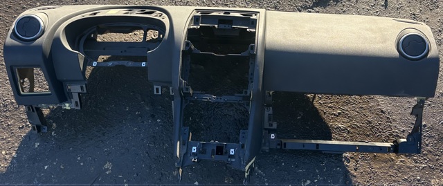 Панель приборная торпеды 68030JD90A NISSAN