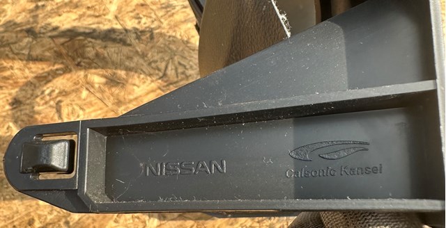 NISSAN 682404EH0A в наличии Ровно