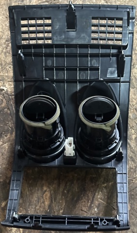 68260BR00A NISSAN купить в Николаев