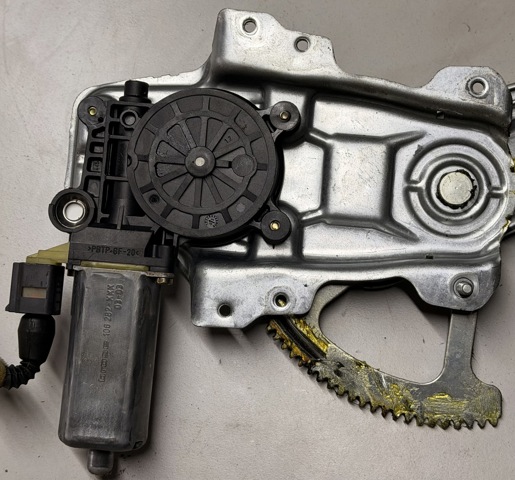 698200D010 TOYOTA Механизм стеклоподъемника двери передней левой купить в Харьков