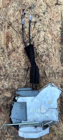 Замок двери задней правой 72610TL0G01 HONDA