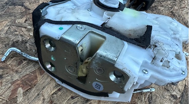 HONDA 72650TL0G01 Замок двери задней левой в наличии Черкассы