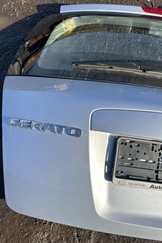 HYUNDAI 737002F240 Ляда в наличии Запорожье
