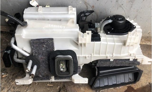 Радиатор испарителя кондиционера 7810A123 MITSUBISHI