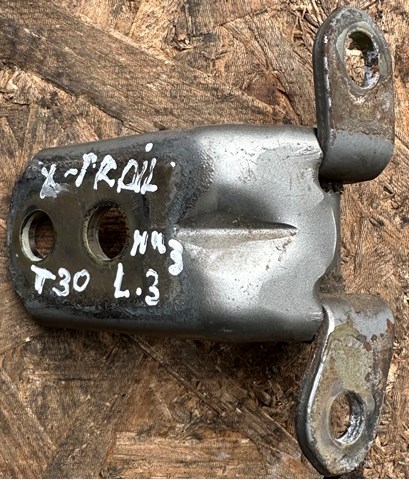 824218H700 NISSAN купить в Ужгород