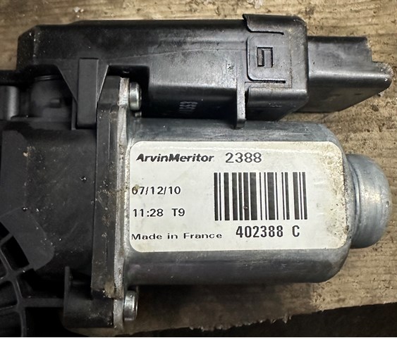 HYUNDAI 824602S010 в наличии Ровно