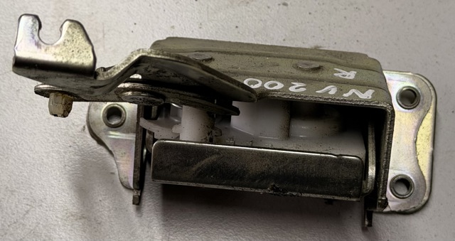 82540JX00A NISSAN Замок двери боковой сдвижной правой купить в Одесса
