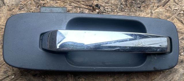 Ручка двери задней наружная правая 826068H300 NISSAN