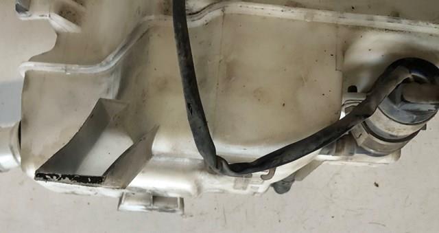 8260A145 MITSUBISHI Бачок омывателя купить в Львов
