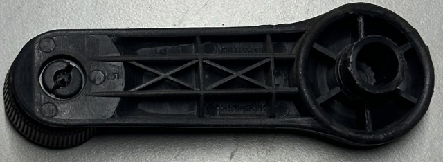 HYUNDAI 8263022001WK в наличии Кривой Рог