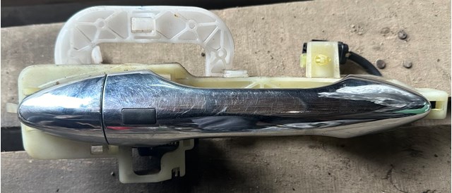 Ручка двери передней наружная 826512S720 HYUNDAI