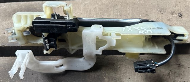 HYUNDAI 826512S720 Ручка двери передней наружная в наличии Черновцы