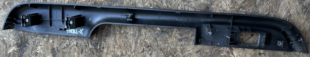 829498H300X NISSAN купить в Черновцы