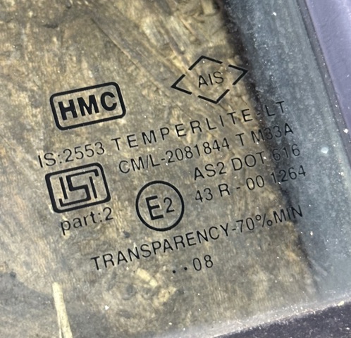 HYUNDAI 834511C010 Стекло-форточка двери задней левой в наличии Запорожье