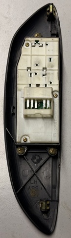 848200D040 TOYOTA Кнопочный блок управления стеклоподъемником центральной консоли купить в Ровно