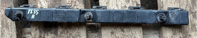 Кронштейн бампера заднего, правый 866142Y000 HYUNDAI