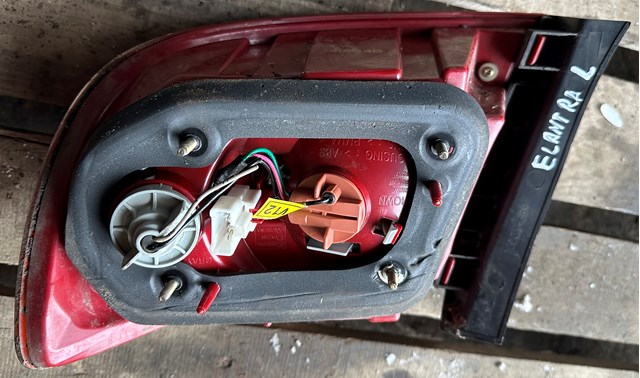 924012D710 HYUNDAI Фонарь задний левый купить в Житомир