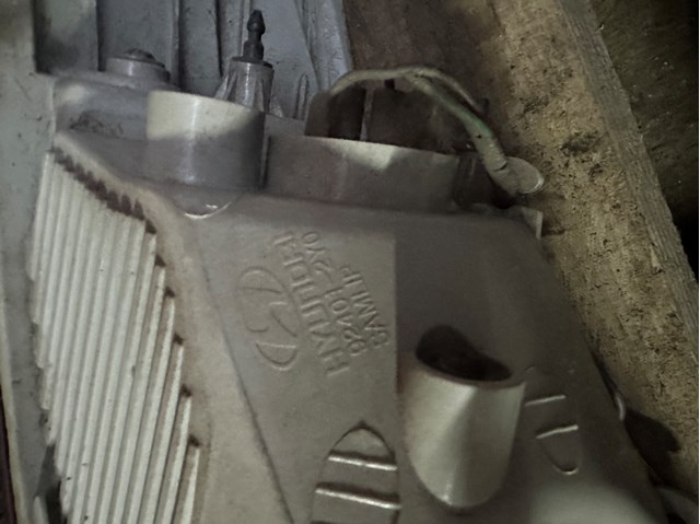 HYUNDAI 924022Y000 Фонарь задний правый внешний в наличии Полтава