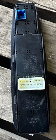 935702D100AX HYUNDAI купить в Павлоград