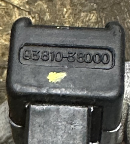 HYUNDAI 9381038000 Датчик включения сцепления  в наличии Украина