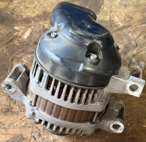 MAZDA A2TJ0391B Генератор в наличии Черкассы