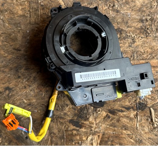 BP4K66CS0 MAZDA Кольцо контактное, шлейф руля купить в Харьков