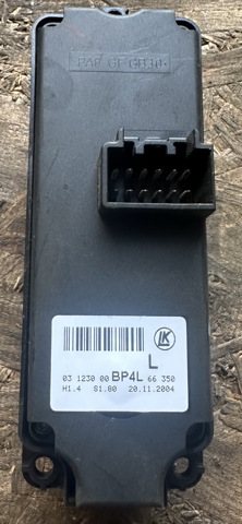 BP4L66350 MAZDA Кнопочный блок управления стеклоподъемником передний левый купить в Ровно